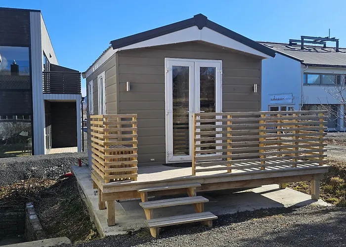 Microhouse In Lofoten Tatil Evi *